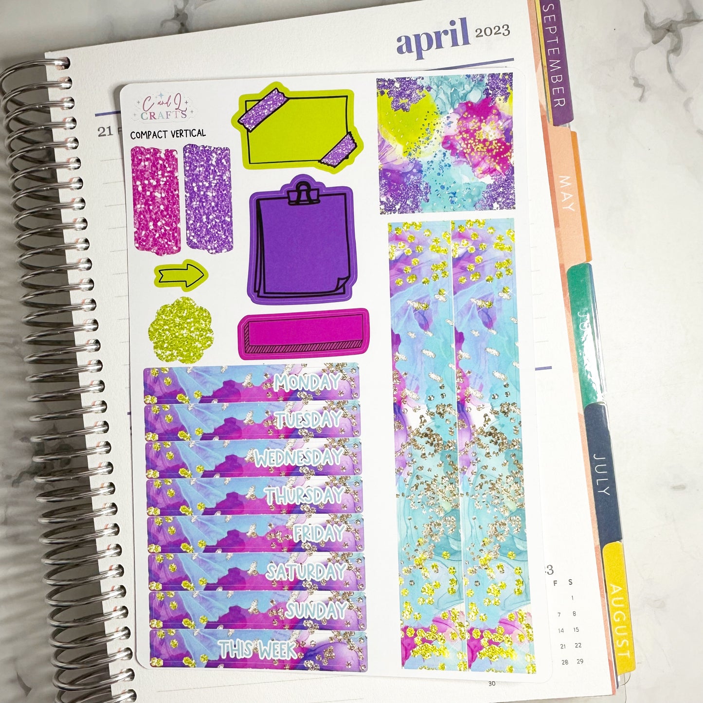 April // Compact Vertical