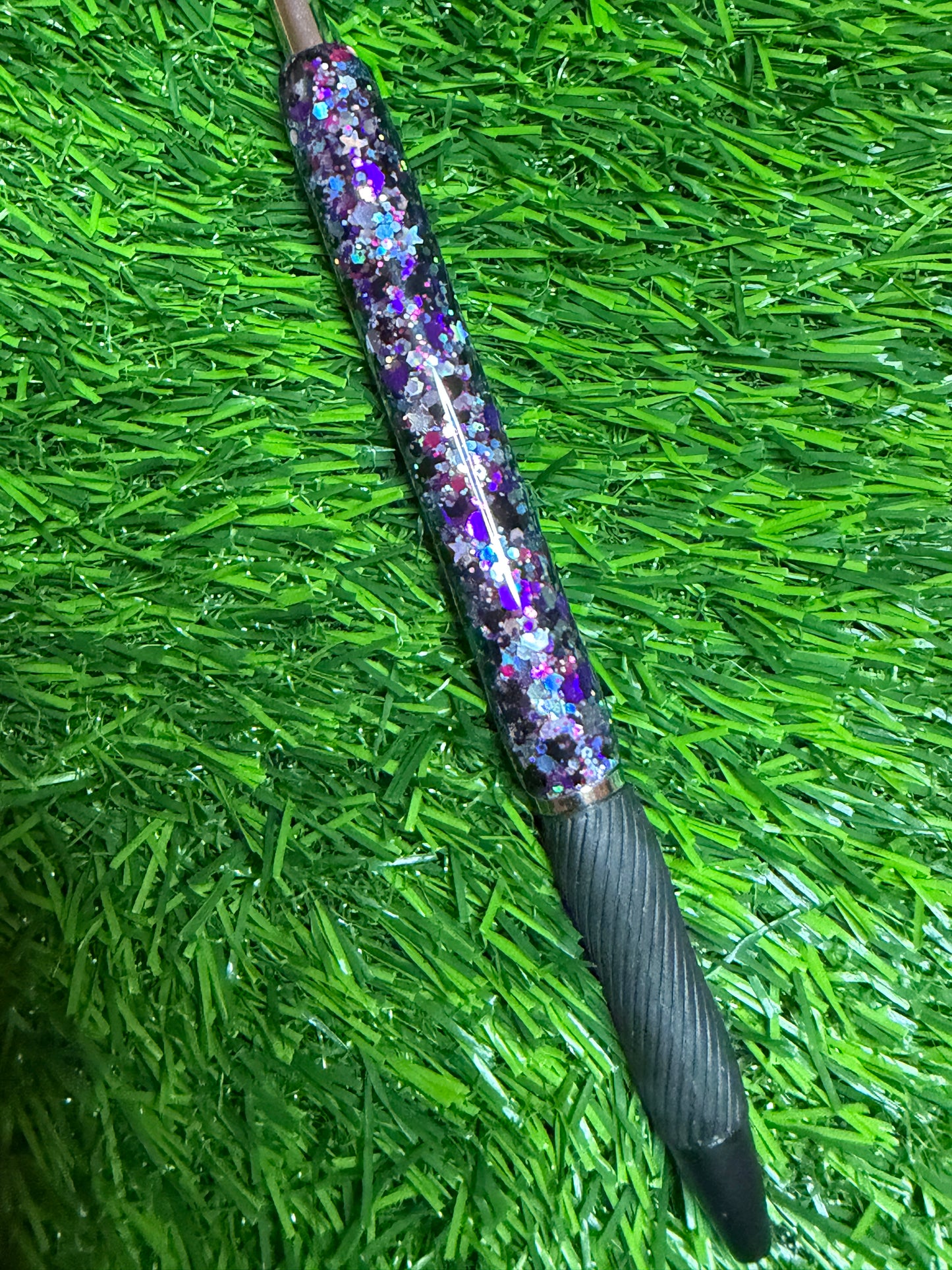 Gothic Valentine Glitter Pen