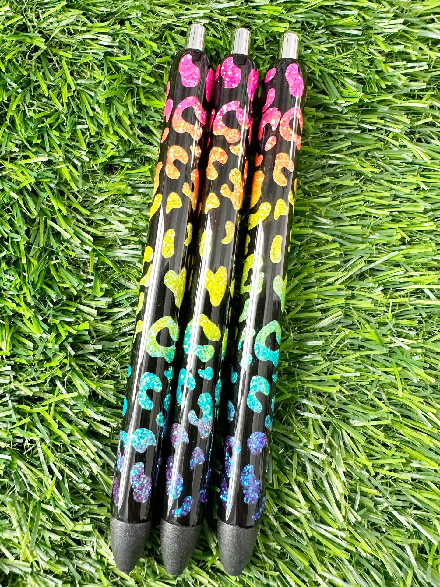 Peek A Boo Rainbow Leopard Print Glitter Pen *READY TO SHIP*