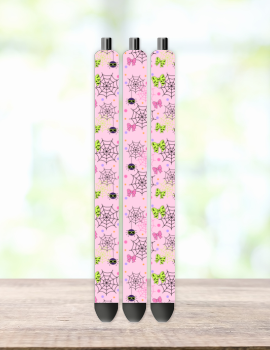 Webs and Bows Pen Wrap